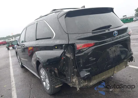 2022 Toyota Sienna Xse z USA, uszkodzony, nr VIN 5TDDSKFC9NS043538